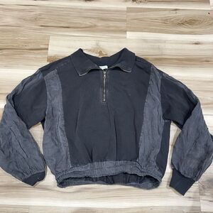 On The Road Grey Pullover Cropped Distressed Jacket Women’s Medium